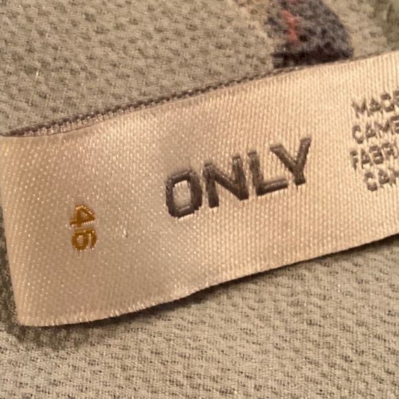 womens lot of 3 2xl tanks, nwt, nwot - Picture 7 of 7